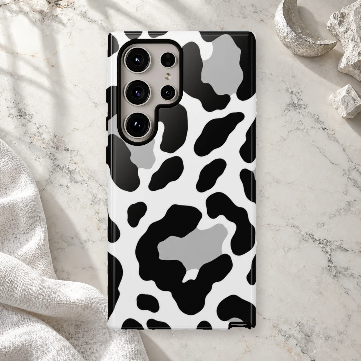 White Bold Snow phone case styled view